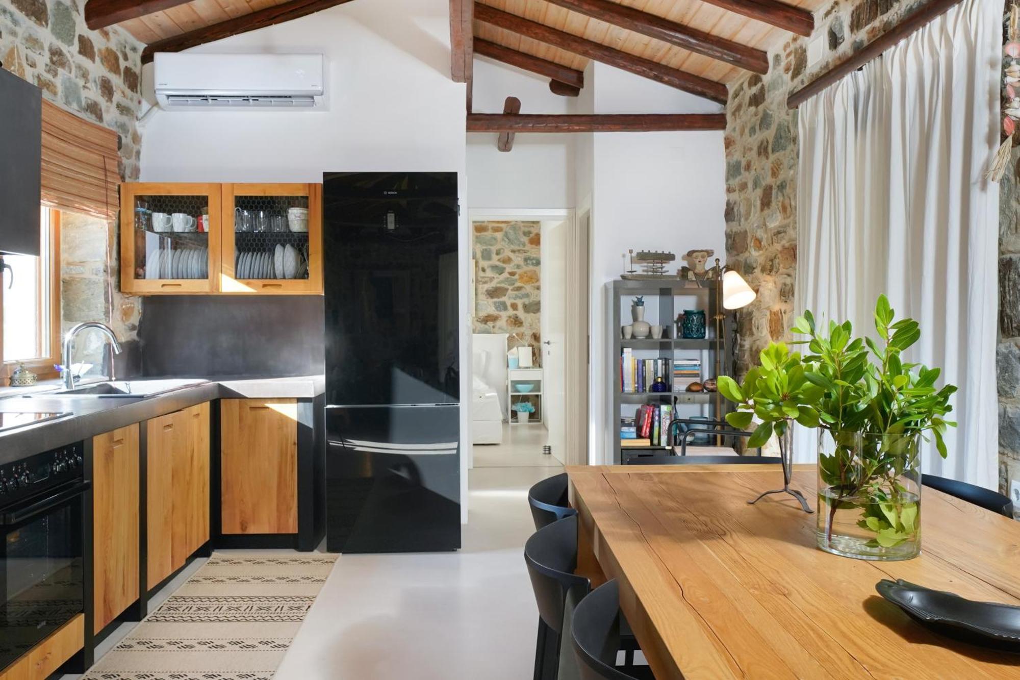 Aria Stone Villa *