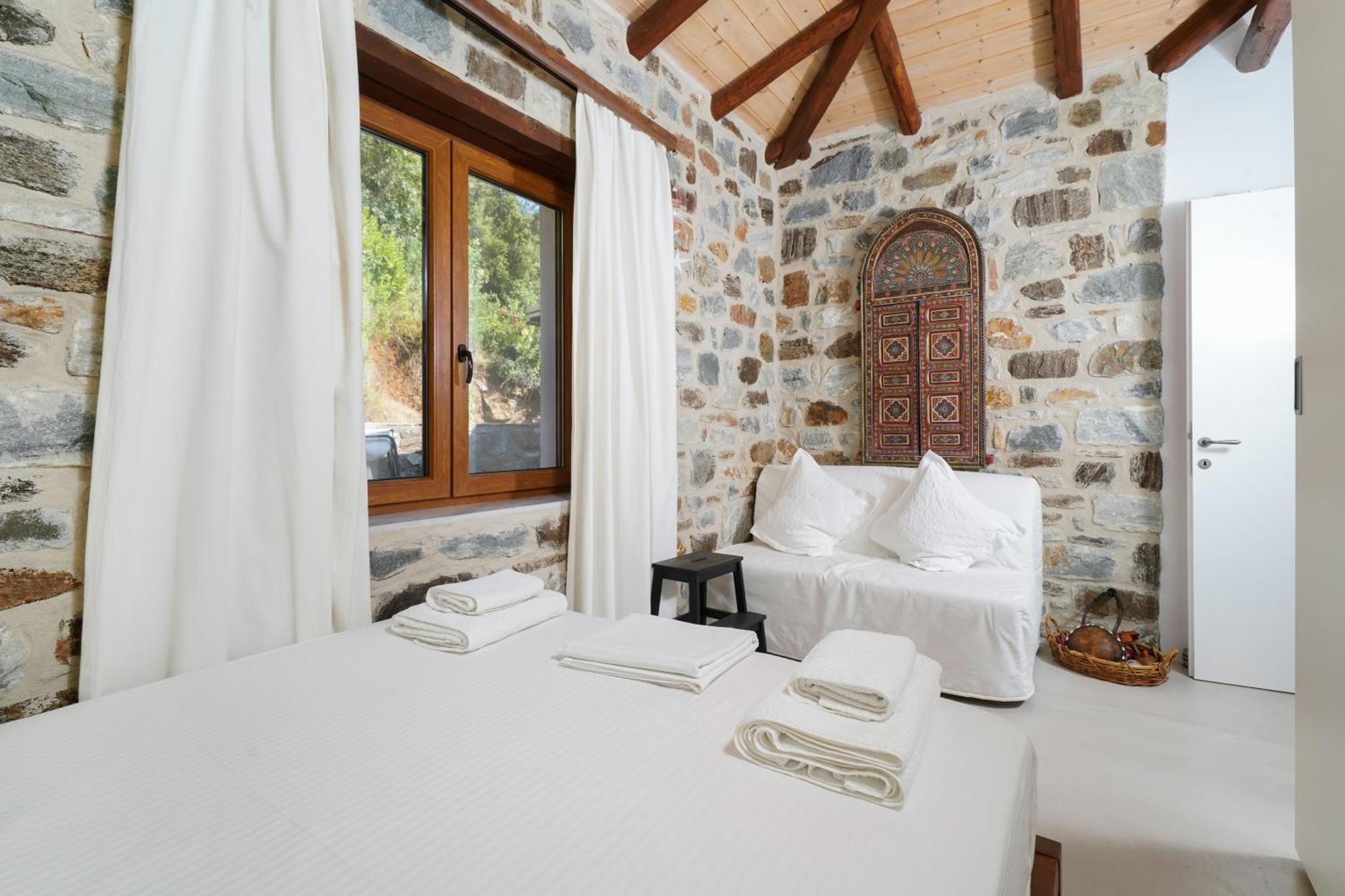 Villa Aria Stone